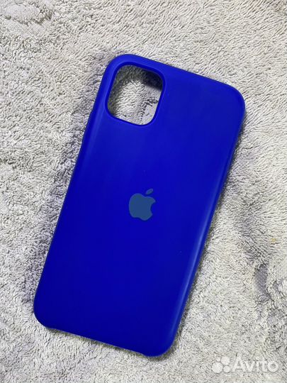 Чехол на iPhone 11