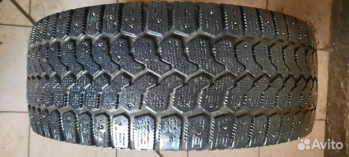 Yokohama Ice Guard F700S 225/60 R16