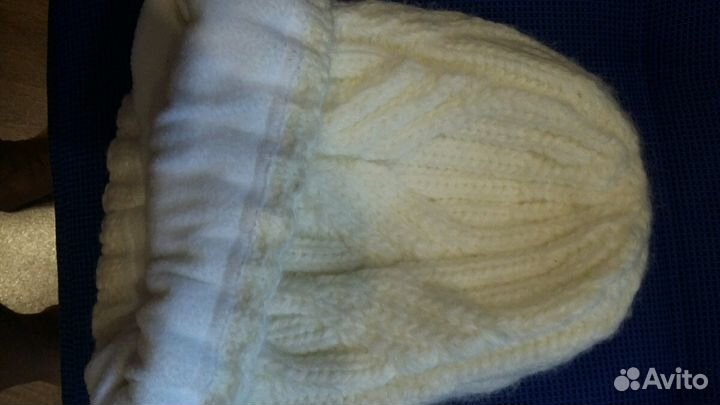 Нежная теплая шапка,на 56-59