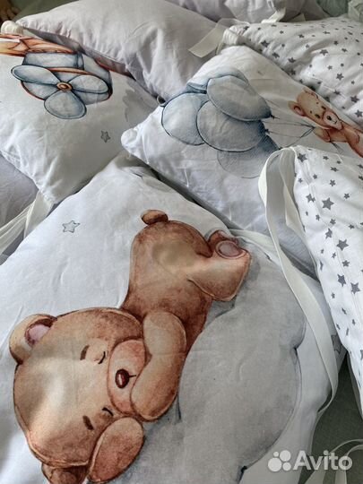 Бортики на детскую кроватку