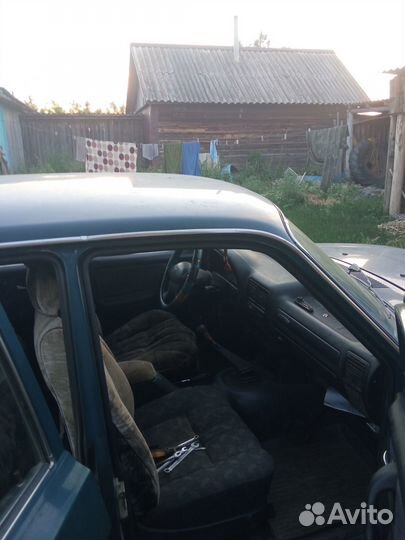 ГАЗ 3110 Волга 2.4 МТ, 2000, 95 000 км