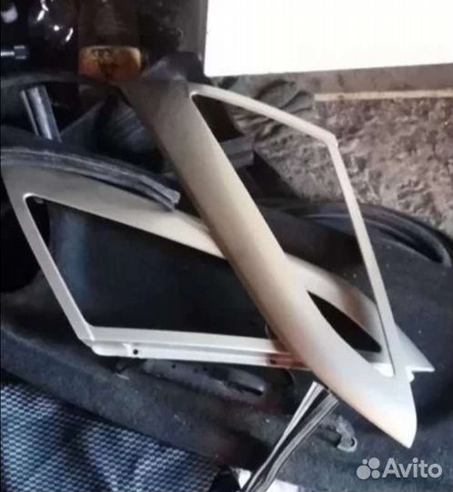 Молдинг накладка задней форточки ваз 2110