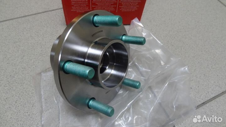 Ступица передняя Ford Focus II C-MAX I