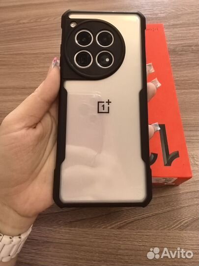 OnePlus 12, 16/512 ГБ