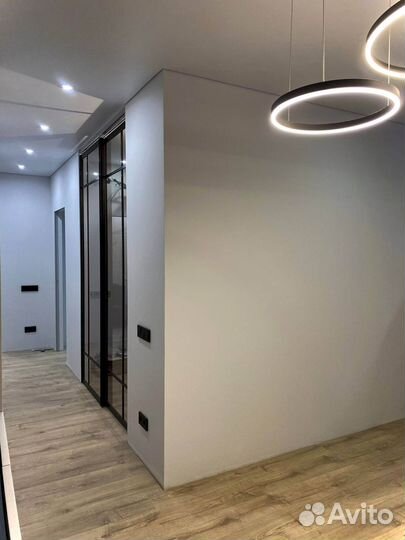 Стеклянная перегородка