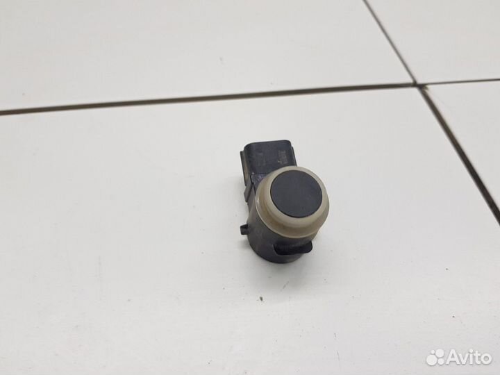 Датчик парковки заднего бампера (Geely Coolray)