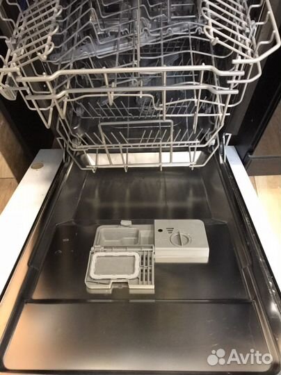 Посудомоечная машина Dexp узкая