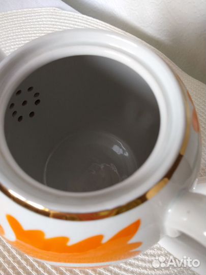 Чайник фарфоровый 1.5 л