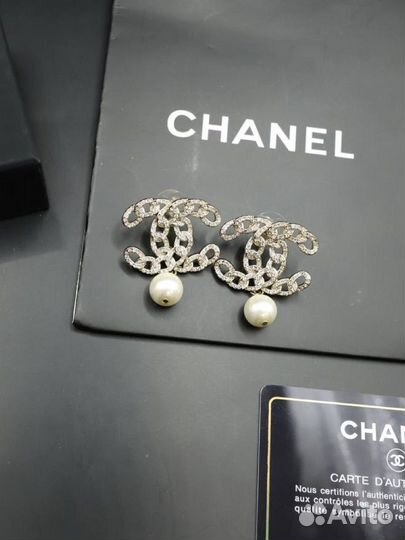 Серьги Chanel