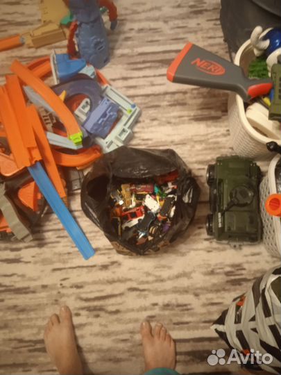 Треки hotwheels + машинки