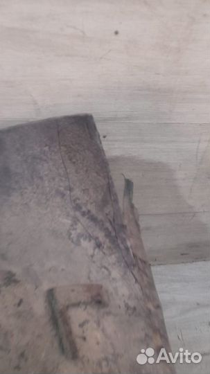 Подкрылок передний левый Mercedes M Class Ml W166