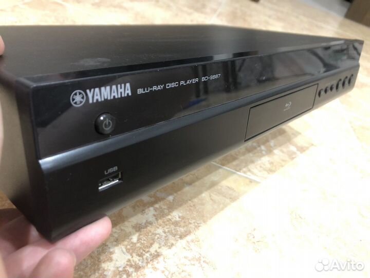 Yamaha BD-S667
