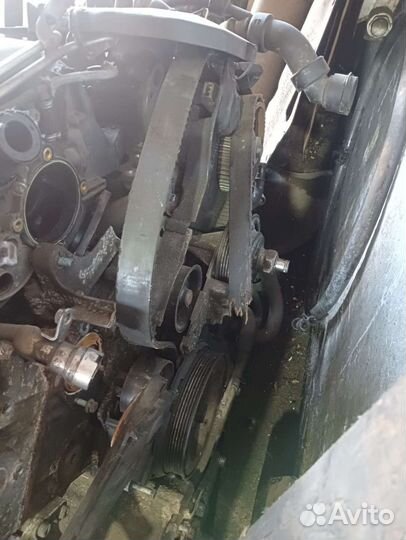 Двигатель v6 2.8