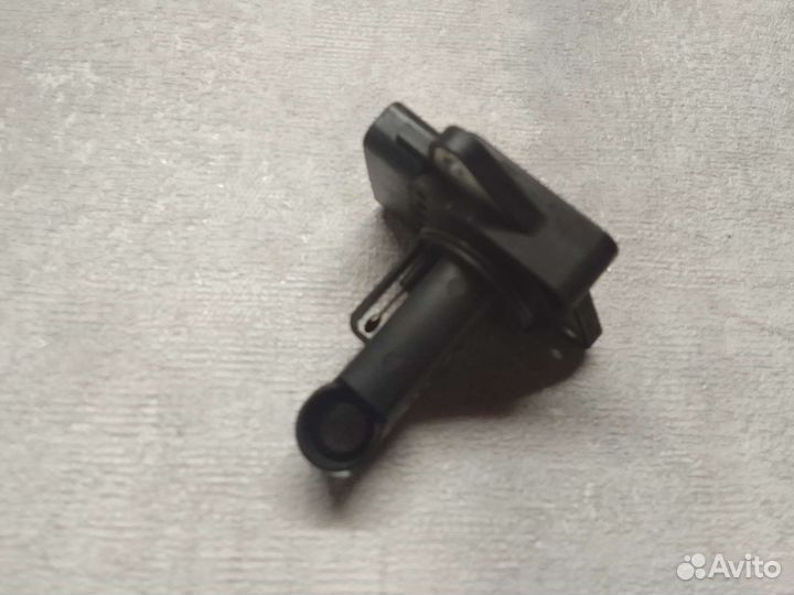 Расходомер воздуха Субару Мазда 2.0i-3.0i 08г