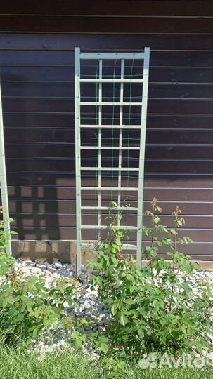 Шпалера для вьющихся растений