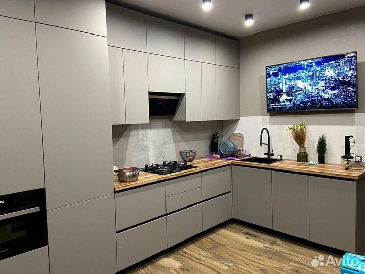 Красивая кухня на заказ