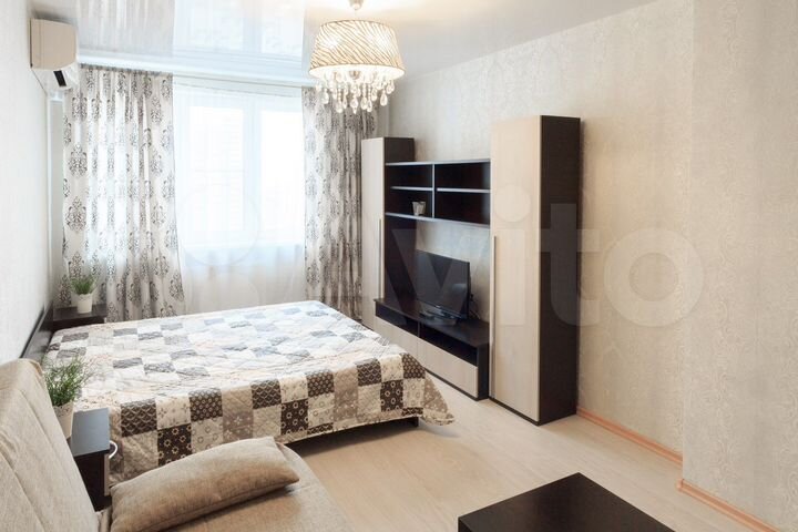 1-к. квартира, 42 м², 10/18 эт.