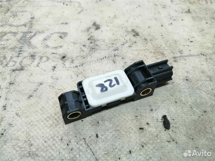 Датчик AIR BAG Audi A8 D3 4E 2004-2010