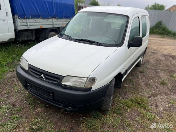 В разборе Citroen Berlingo 1.4