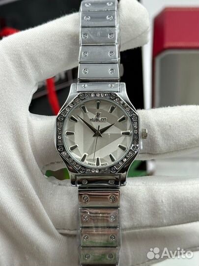 Часы Hublot женские C163