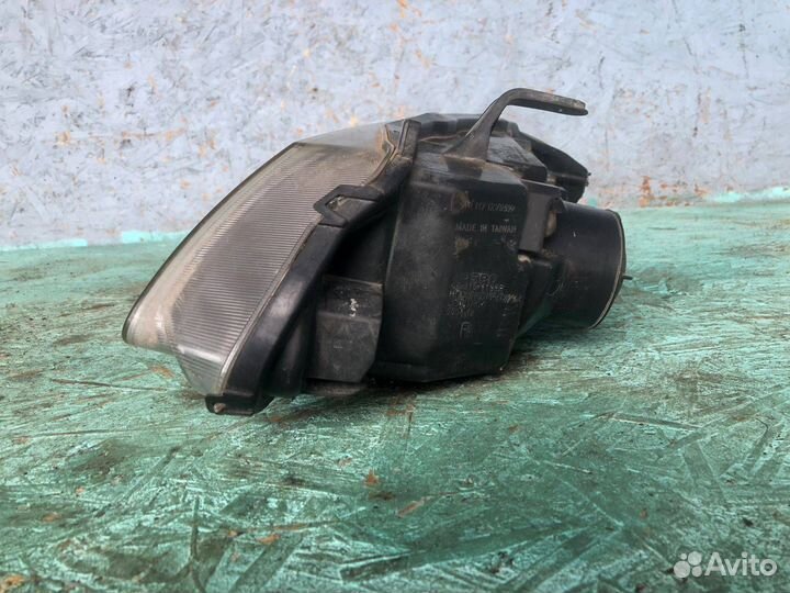 Фара правая Nissan Almera N16 рест. (2002 - 2006)