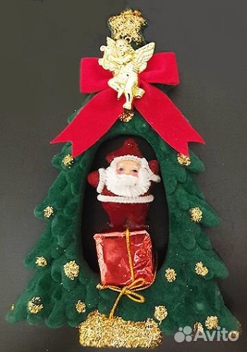 Елочки с новогодними игрушками