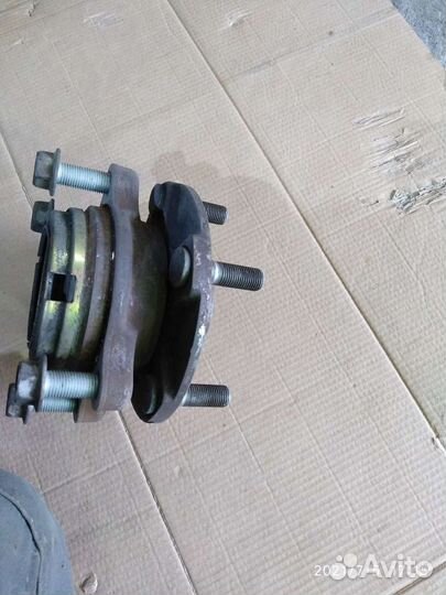 Передняя ступица Nissan Teana31 Murano