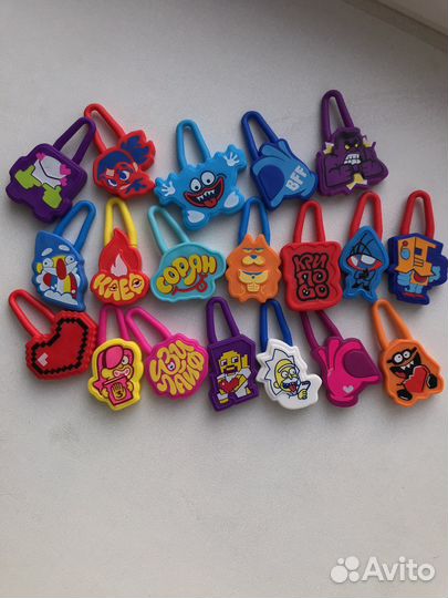 Продаю скрепыши и завры