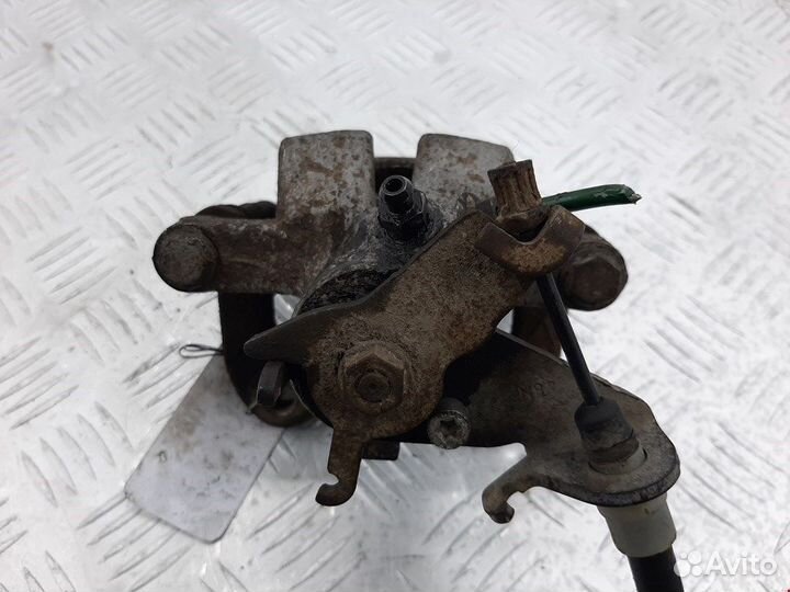 Суппорт задний левый для Renault Megane 2