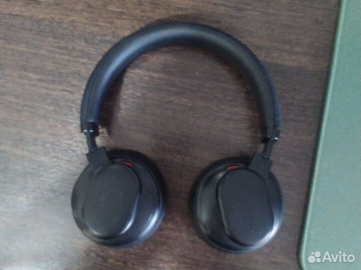 Беспроводные наушники