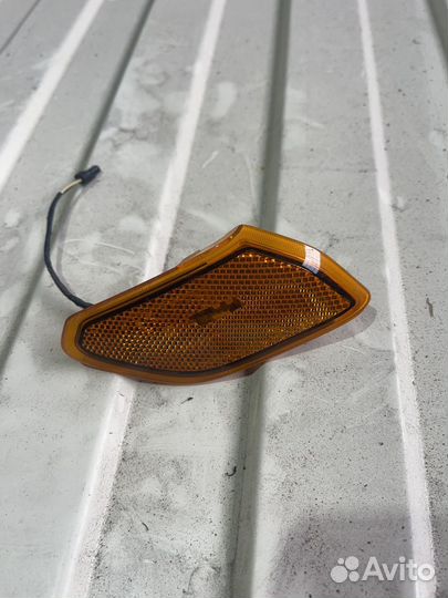 Передний правый габарит Jeep Wrangler JL Rubicon