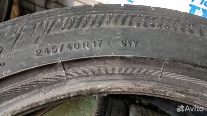 Michelin Pilot Sport 245/40 R17