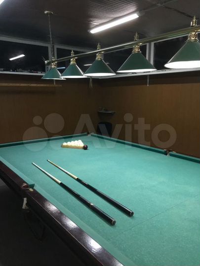 Комната 35 м² в > 9-к., 2/2 эт.