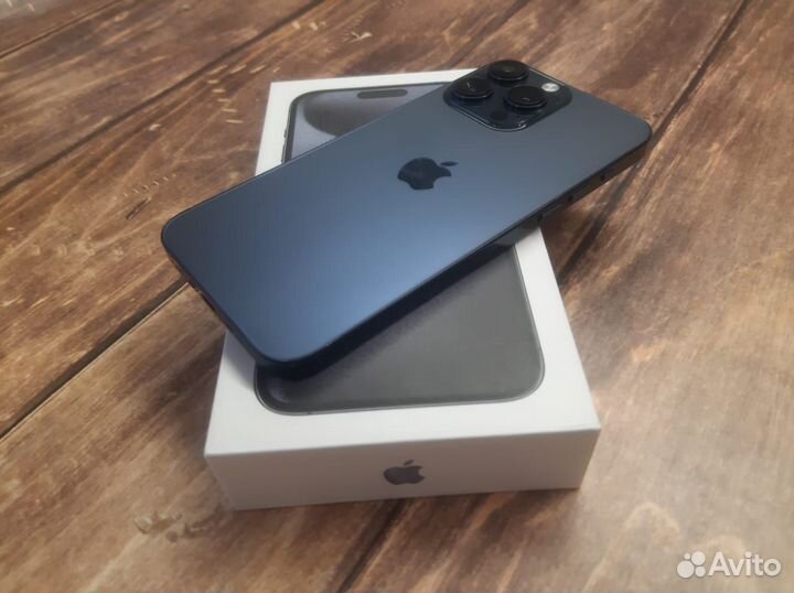 iPhone 15 Pro Max, 256 ГБ