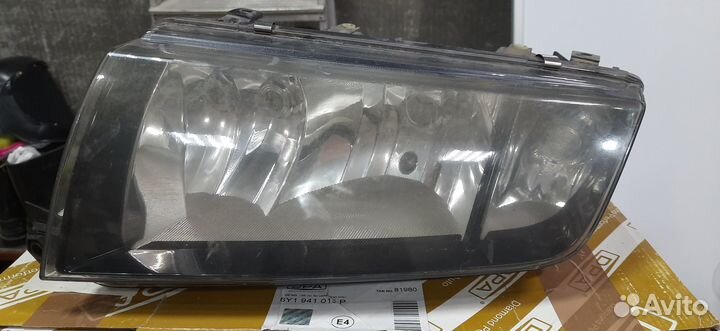 Фара левая Skoda Fabia 1.4AZE 2006, 6Y1941015P VAG