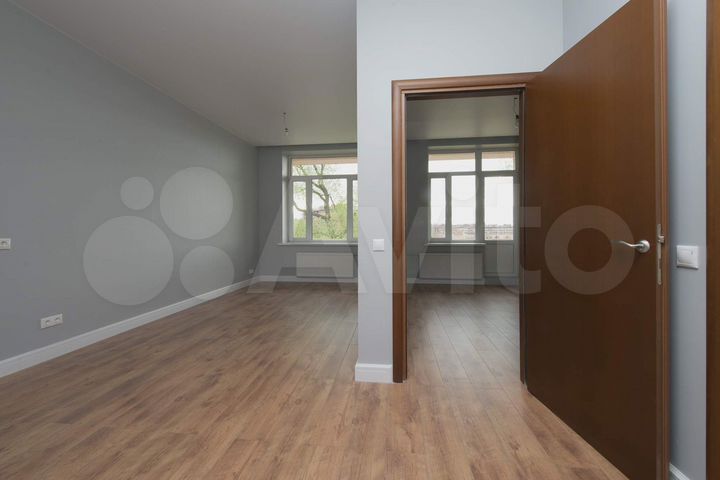 Квартира-студия, 37,7 м², 4/5 эт.