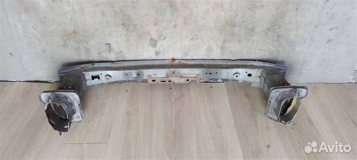 Усилитель переднего бампера от Ford Focus II 2005