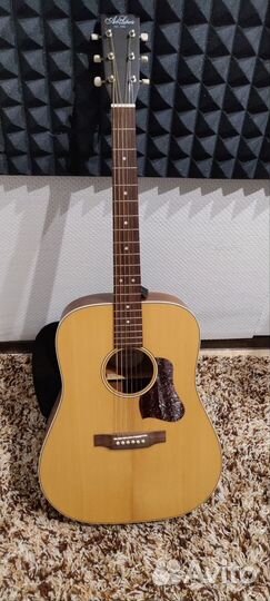 Электроакустическая гитара