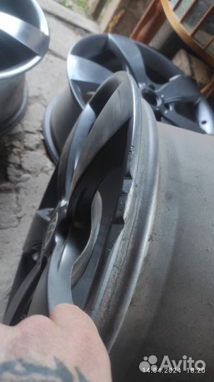 Автомобильные диски r17