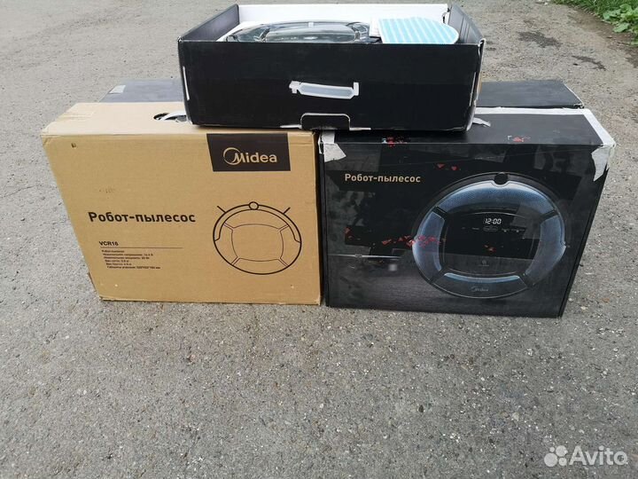 Робот пылесос под ремонт 10 шт