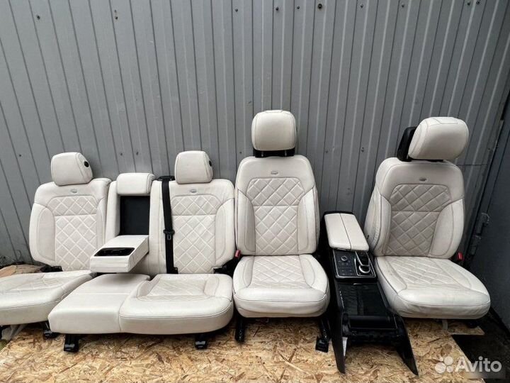 Салон Mercedes Benz Gle Coupe C292 OM642.826 2016