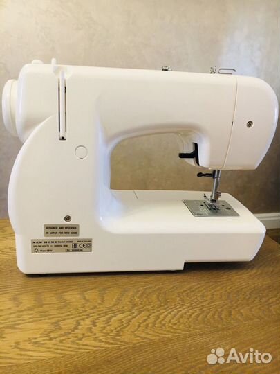 Швейная машина New Home