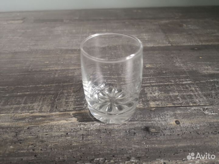 Новые стеклянные стопки для водки 6 шт