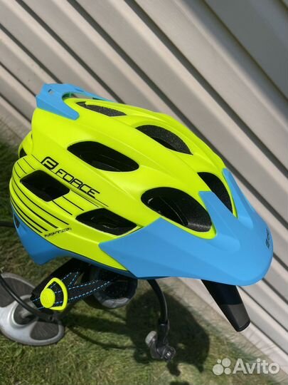 Велошлем новый force