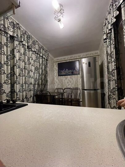 2-к. квартира, 57,4 м², 4/5 эт.