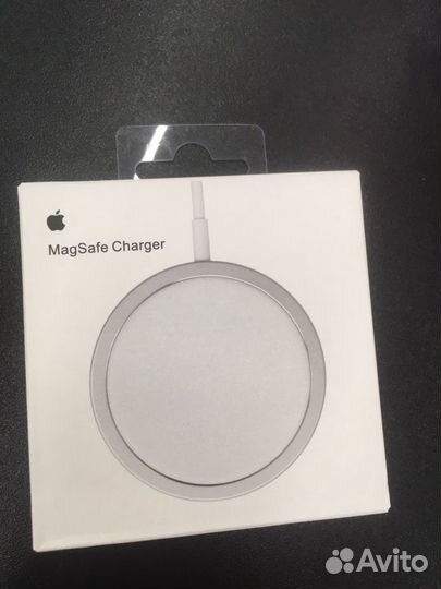 MagSafe charger, беспроводная зарядка iPhone