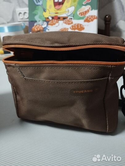 Видеокамера canon