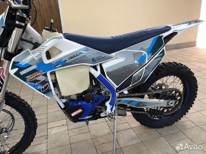Regulmoto 300