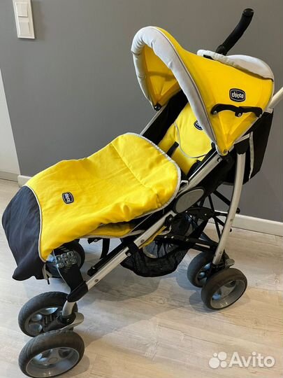 Коляска Chicco