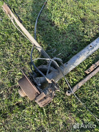 Балка задняя audi a6/100 c4